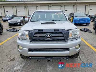 Piąte zdjęcie samochodu w środku: 2007 TOYOTA TACOMA PRERUNNER V6 VIN:5TETU62N17Z400298 - miniatura