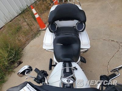 Piąte zdjęcie samochodu w środku: 2008 HARLEY-DAVIDSON FLHTCUI VIN:1HD1FC4128Y607018 - miniatura