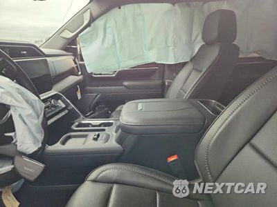 Zdjęcie 7 z 13 samochodu: 2025 GMC SIERRA K3500 DENALI VIN:1GT4UWEY3SF363092 - miniatura