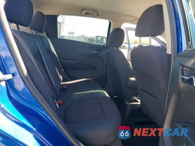 Zdjęcie 10 z 12 samochodu: 2018 CHEVROLET SONIC LT VIN:1G1JD6SH5J4102864 - miniatura