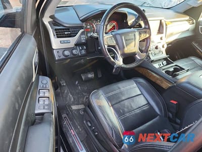 Zdjęcie 8 z 13 samochodu: 2016 GMC YUKON DENALI VIN:1GKS2CKJXGR428940 - miniatura