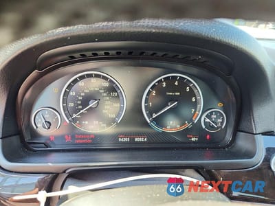 Zdjęcie 9 z 12 samochodu: 2015 BMW 535 XI VIN:WBA5B3C52FD544751 - miniatura