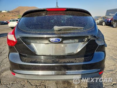 Zdjęcie 6 z 13 samochodu: 2014 FORD FOCUS BEV VIN:1FADP3R44EL260059 - miniatura