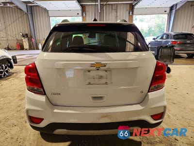 Zdjęcie 6 z 14 samochodu: 2017 CHEVROLET TRAX 1LT VIN:KL7CJLSB1HB223638 - miniatura