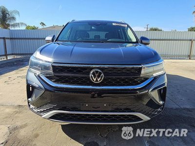 Piąte zdjęcie samochodu w środku: 2024 VOLKSWAGEN TAOS SE VIN:3VVSX7B20RM063543 - miniatura