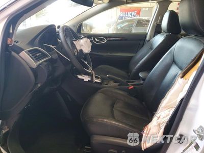 Zdjęcie 7 z 13 samochodu: 2018 NISSAN SENTRA SL VIN:3N1AB7AP1JY276877 - miniatura