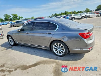 Drugie zdjęcie samochodu z przodu: 2017 BMW 740 XE VIN:WBA7J2C5XHG497556 - miniatura