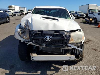 Piąte zdjęcie samochodu w środku: 2011 TOYOTA TACOMA DOUBLE CAB PRERUNNER LONG BED VIN:3TMKU4HN7BM028818 - miniatura