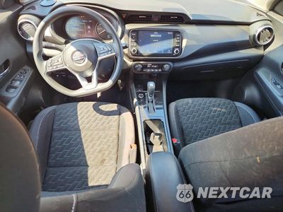 Zdjęcie 8 z 12 samochodu: 2021 NISSAN KICKS SV VIN:3N1CP5CV9ML493010 - miniatura