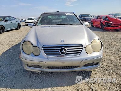 Piąte zdjęcie samochodu w środku: 2003 MERCEDES-BENZ C 230K SPORT COUPE VIN:WDBRN40J53A496841 - miniatura