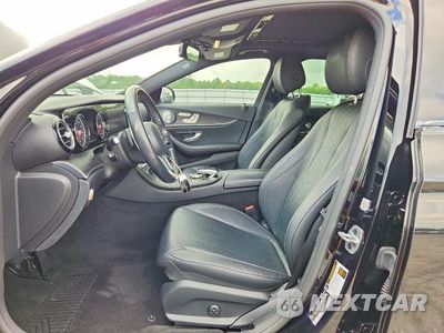 Zdjęcie 7 z 12 samochodu: 2019 MERCEDES-BENZ E 300 4MATIC VIN:WDDZF4KB9KA582002 - miniatura