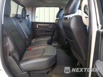Zdjęcie 10 z 12 samochodu: 2018 RAM 2500 LARAMIE VIN:3C6UR5FL4JG262565 - miniatura