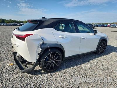 Trzecie zdjęcie samochodu z tyłu: 2020 LEXUS UX 200 VIN:JTHP3JBH3L2023486 - miniatura