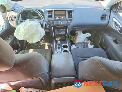 Zdjęcie 8 z 12 samochodu: 2015 NISSAN PATHFINDER S VIN:5N1AR2MM3FC675041 - miniatura