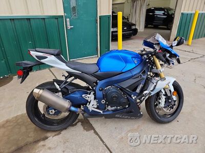 2011 SUZUKI GSX750 JS1GR7MA5B2101813 - główne zdjęcie licytacji z USA - miniatura