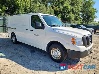 Czwarte zdjęcie samochodu z boku: 2017 NISSAN NV 2500 HD S VIN:1N6BF0KY3HN809658 - miniatura