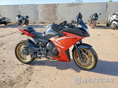 2010 YAMAHA FZ6 R JYARJ18E0AA005989 - główne zdjęcie licytacji z USA - miniatura