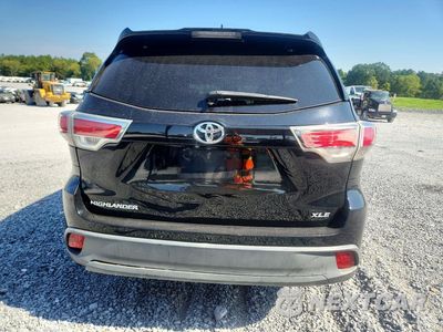 Zdjęcie 6 z 12 samochodu: 2014 TOYOTA HIGHLANDER XLE VIN:5TDKKRFH7ES009867 - miniatura