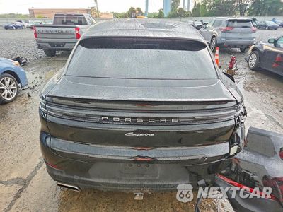 Zdjęcie 6 z 12 samochodu: 2025 PORSCHE CAYENNE E HYBRID COUPE VIN:WP1BE2AY5SDA37436 - miniatura