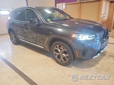Czwarte zdjęcie samochodu z boku: 2022 BMW X3 XDRIVE30I VIN:5UX53DP09N9M92457 - miniatura