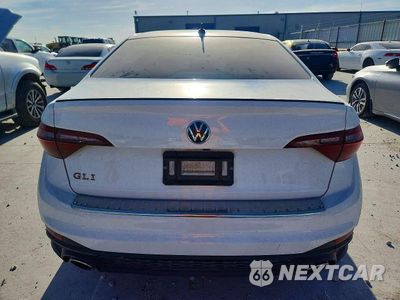 Zdjęcie 6 z 13 samochodu: 2024 VOLKSWAGEN JETTA 40TH ANNIVERSARY VIN:3VW8T7BU0RM057793 - miniatura