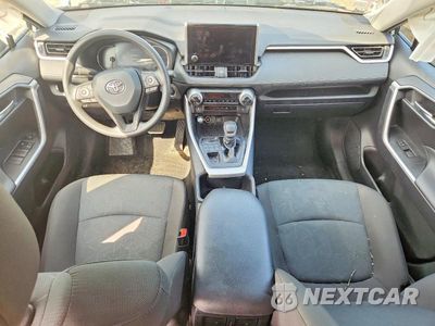 Zdjęcie 8 z 12 samochodu: 2025 TOYOTA RAV4 XLE VIN:2T3P1RFV1SW511055 - miniatura