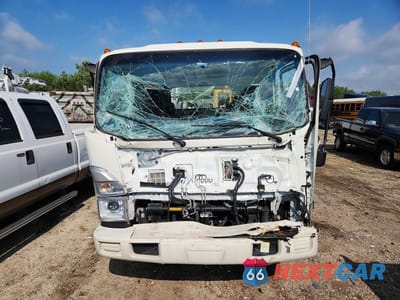 Piąte zdjęcie samochodu w środku: 2025 ISUZU NPR HD - BOX TRUCK VIN:54DC4W1D9SS211366 - miniatura