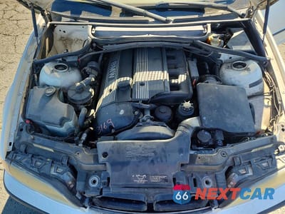 Zdjęcie 11 z 12 samochodu: 2005 BMW 325 I VIN:WBAET37425NJ91242 - miniatura