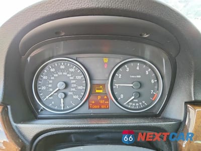 Zdjęcie 9 z 12 samochodu: 2007 BMW 3 SERIES I VIN:WBAVA37597NL17131 - miniatura