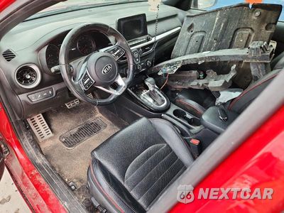 Zdjęcie 8 z 12 samochodu: 2021 KIA FORTE GT VIN:3KPF44ACXME314203 - miniatura