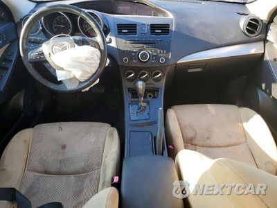 Zdjęcie 8 z 12 samochodu: 2012 MAZDA 3 S VIN:JM1BL1V59C1501820 - miniatura