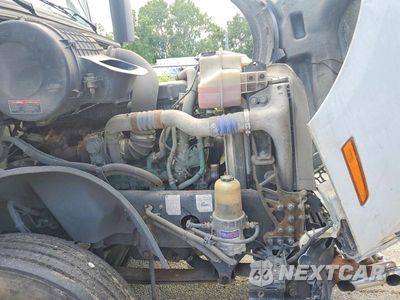 Zdjęcie 11 z 14 samochodu: 2020 VOLVO VNL SEMI TRUCK VIN:4V4NC9EH1LN228195 - miniatura