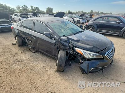 Czwarte zdjęcie samochodu z boku: 2017 HYUNDAI SONATA SE VIN:5NPE24AFXHH464258 - miniatura