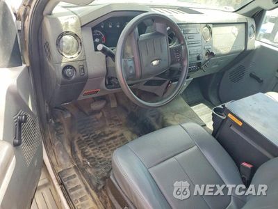 Zdjęcie 8 z 12 samochodu: 2012 FORD F450 SUPER DUTY VIN:1FDUF4GY6CED01507 - miniatura