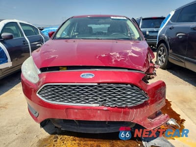 Piąte zdjęcie samochodu w środku: 2017 FORD FOCUS SE VIN:1FADP3K2XHL205614 - miniatura