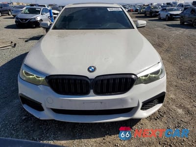Piąte zdjęcie samochodu w środku: 2019 BMW 530 I VIN:WBAJA5C50KWW39241 - miniatura