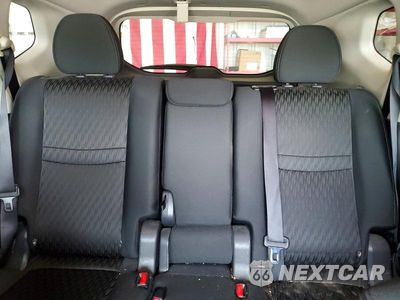 Zdjęcie 10 z 13 samochodu: 2018 NISSAN ROGUE SV VIN:KNMAT2MVXJP599897 - miniatura