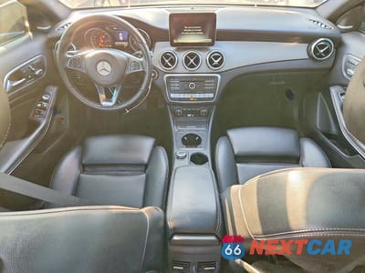 Zdjęcie 8 z 12 samochodu: 2019 MERCEDES-BENZ GLA 250 4MATIC VIN:WDCTG4GB7KJ600206 - miniatura