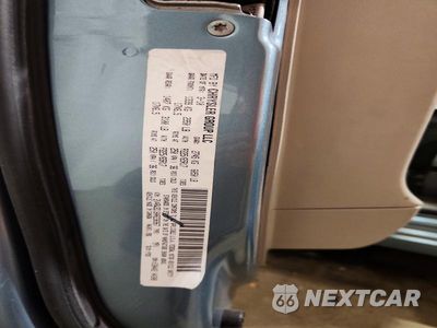 Zdjęcie 13 z 13 samochodu: 2010 VOLKSWAGEN ROUTAN SE VIN:2V4RW3D18AR236967 - miniatura