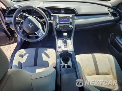 Zdjęcie 8 z 12 samochodu: 2019 HONDA CIVIC LX VIN:19XFC2F69KE044145 - miniatura