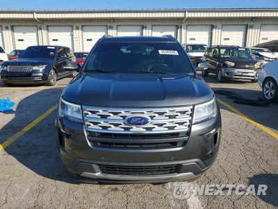 Piąte zdjęcie samochodu w środku: 2018 FORD EXPLORER XLT VIN:1FM5K7D82JGC40129 - miniatura