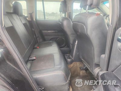 Zdjęcie 11 z 13 samochodu: 2017 JEEP COMPASS SPORT VIN:1C4NJCBB7HD136178 - miniatura