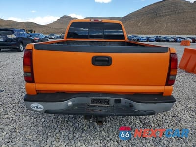 Zdjęcie 6 z 12 samochodu: 2002 CHEVROLET SILVERADO C1500 VIN:1GCEC14T02Z325270 - miniatura
