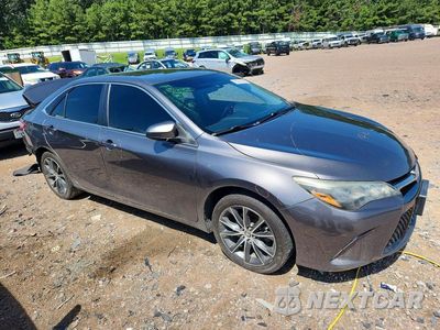 Czwarte zdjęcie samochodu z boku: 2016 TOYOTA CAMRY XSE V6 VIN:4T1BK1FK0GU570001 - miniatura