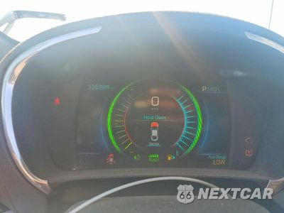 Zdjęcie 9 z 13 samochodu: 2017 CHEVROLET VOLT PREMIER VIN:1G1RD6S56HU104397 - miniatura
