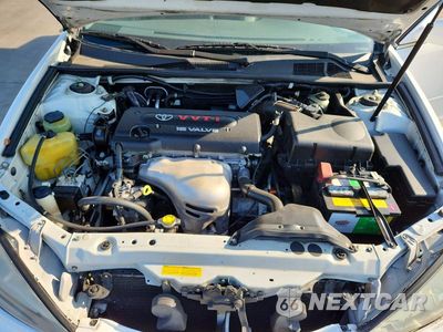 Zdjęcie 11 z 12 samochodu: 2004 TOYOTA CAMRY LE VIN:JTDBE32K240264269 - miniatura