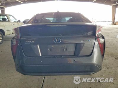 Zdjęcie 6 z 12 samochodu: 2018 TOYOTA PRIUS THREE VIN:JTDKARFU9J3055521 - miniatura