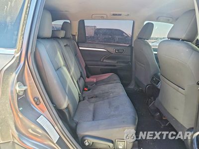 Zdjęcie 11 z 13 samochodu: 2014 TOYOTA HIGHLANDER LE VIN:5TDBKRFH6ES044173 - miniatura