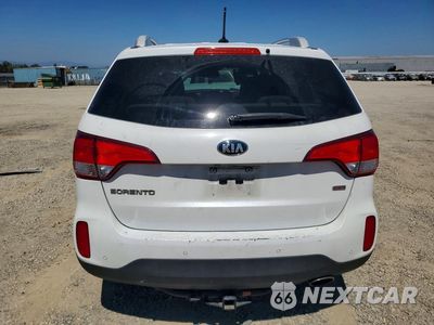 Zdjęcie 6 z 13 samochodu: 2015 KIA SORENTO LX VIN:5XYKT4A63FG657470 - miniatura
