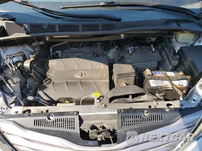 Zdjęcie 12 z 13 samochodu: 2016 TOYOTA SIENNA XLE 8-PASSENGER VIN:5TDYK3DC9GS713568 - miniatura